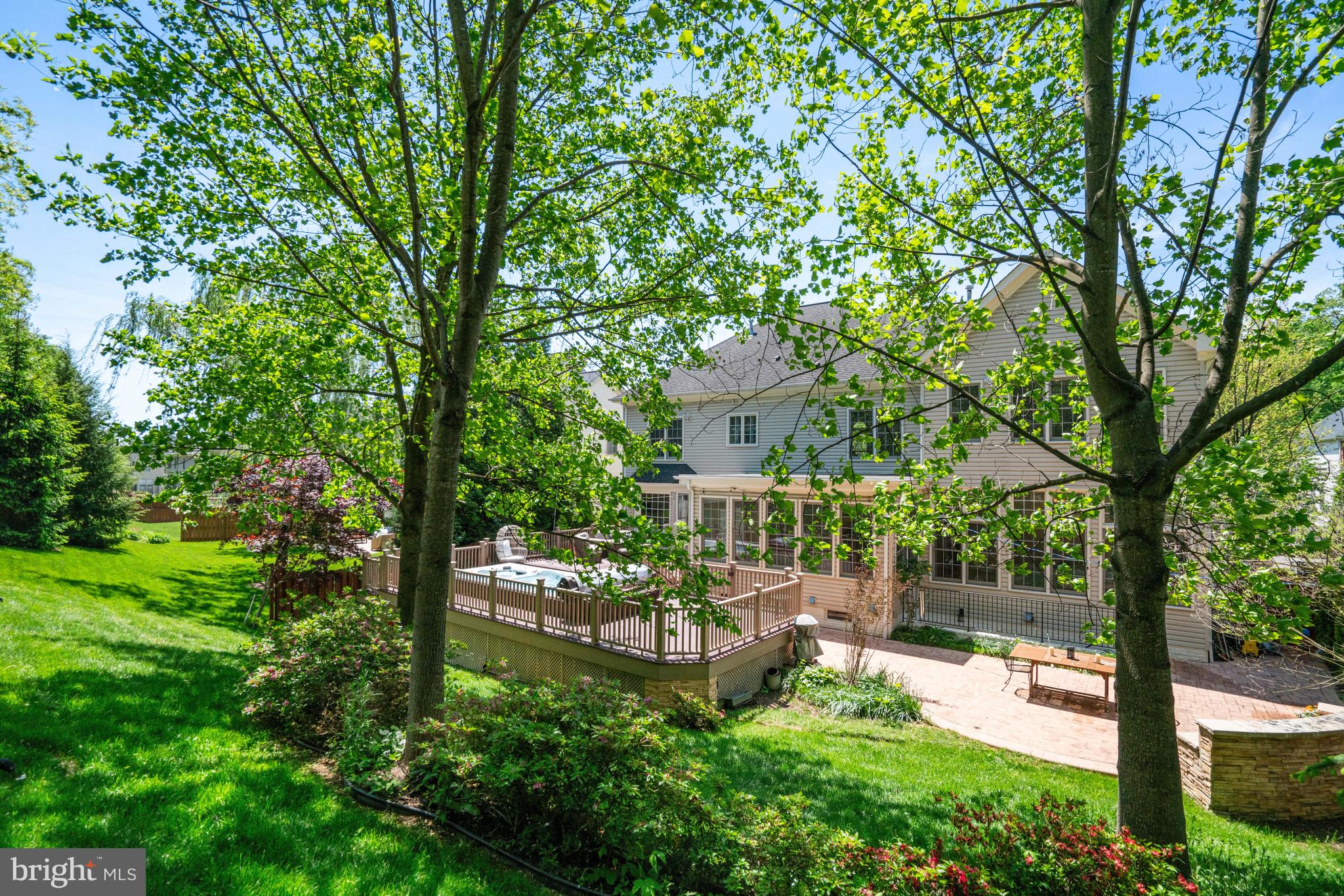 WINSTEAD MANOR - Residential