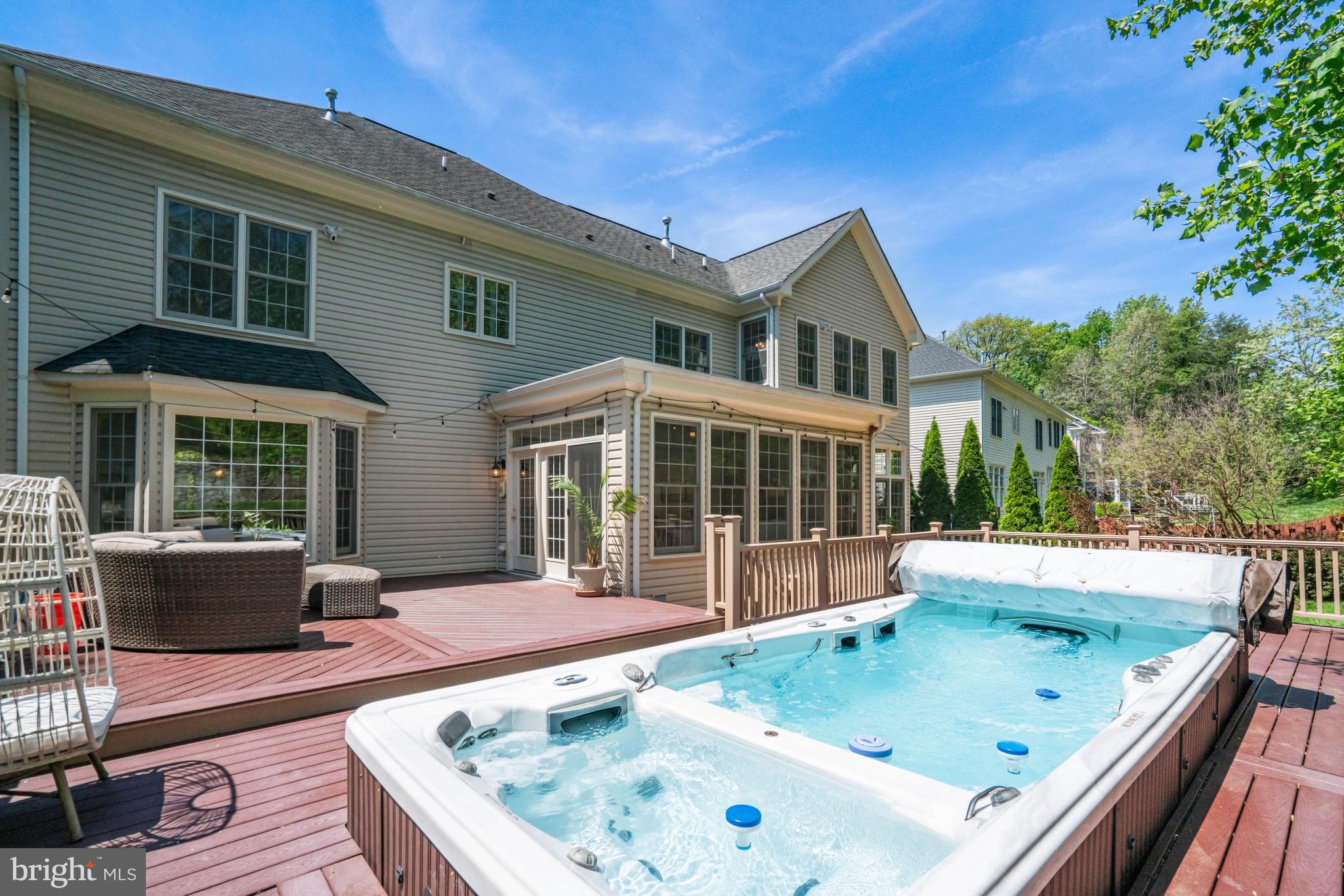 WINSTEAD MANOR - Residential