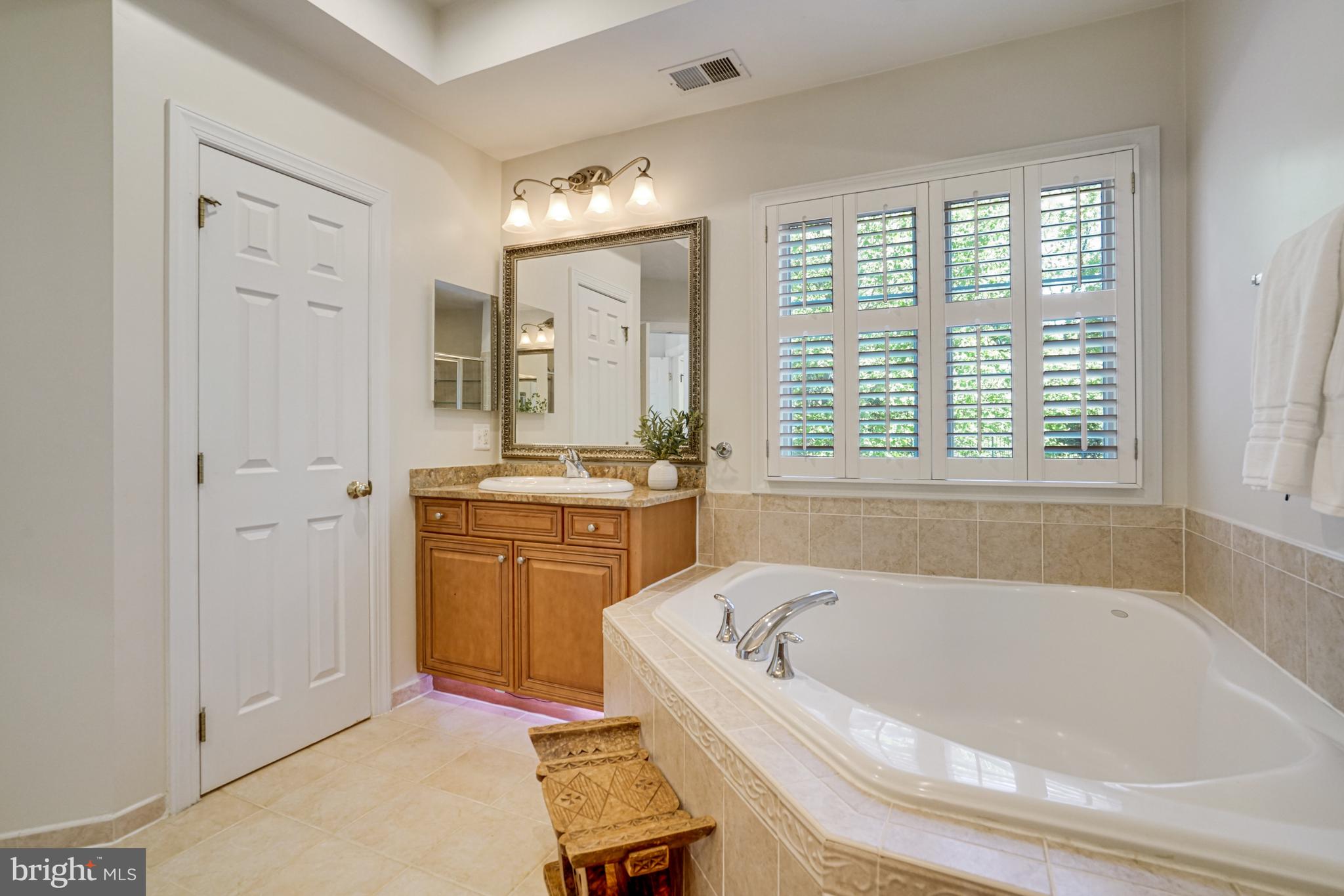 WINSTEAD MANOR - Residential