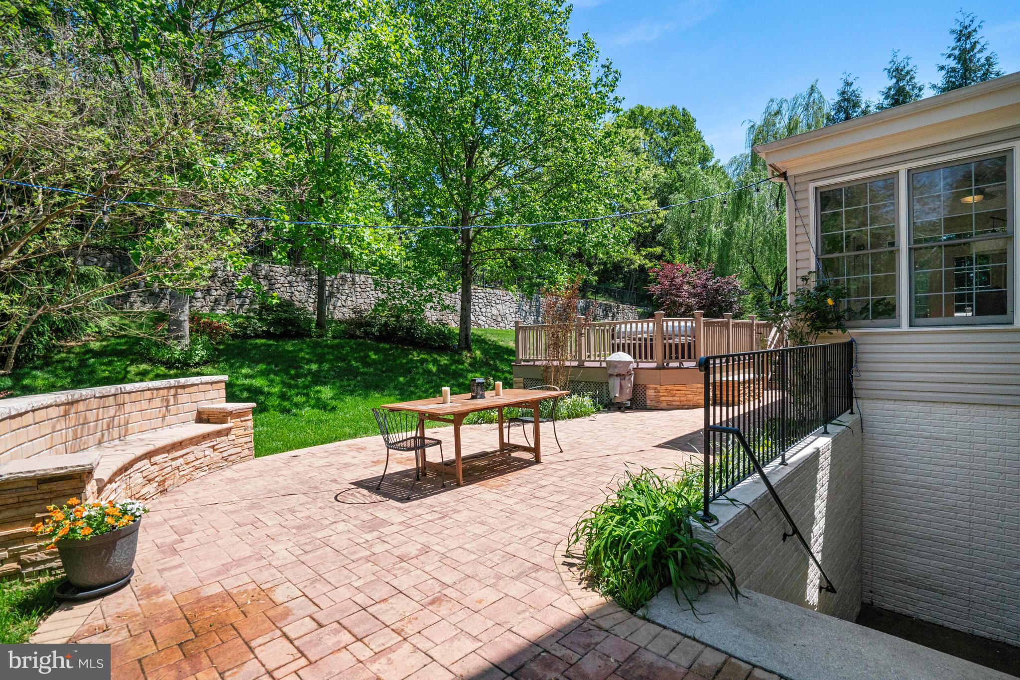 WINSTEAD MANOR - Residential