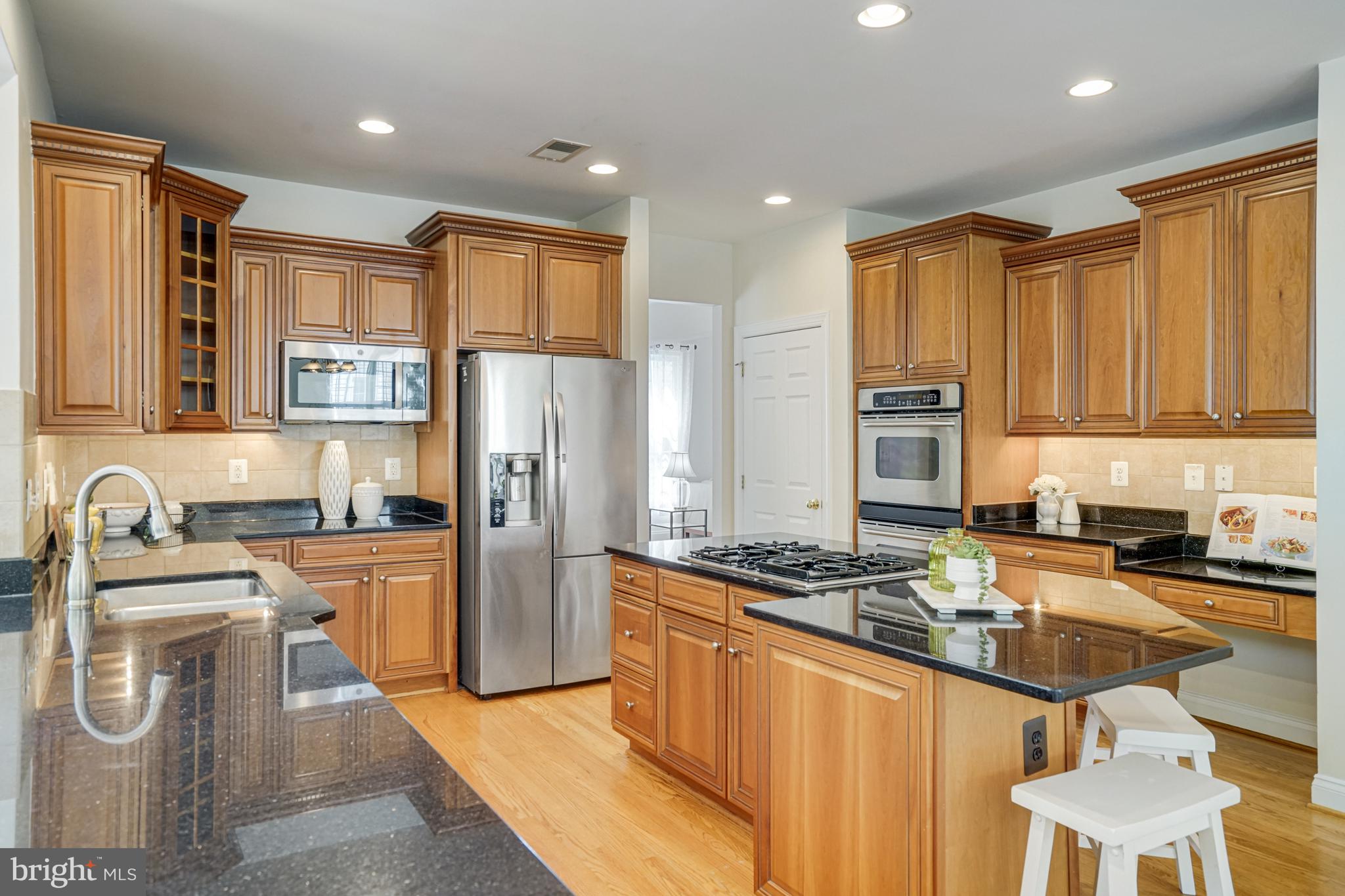 WINSTEAD MANOR - Residential