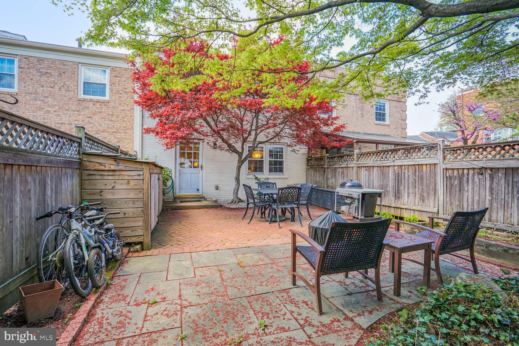 STONELEIGH - Residential