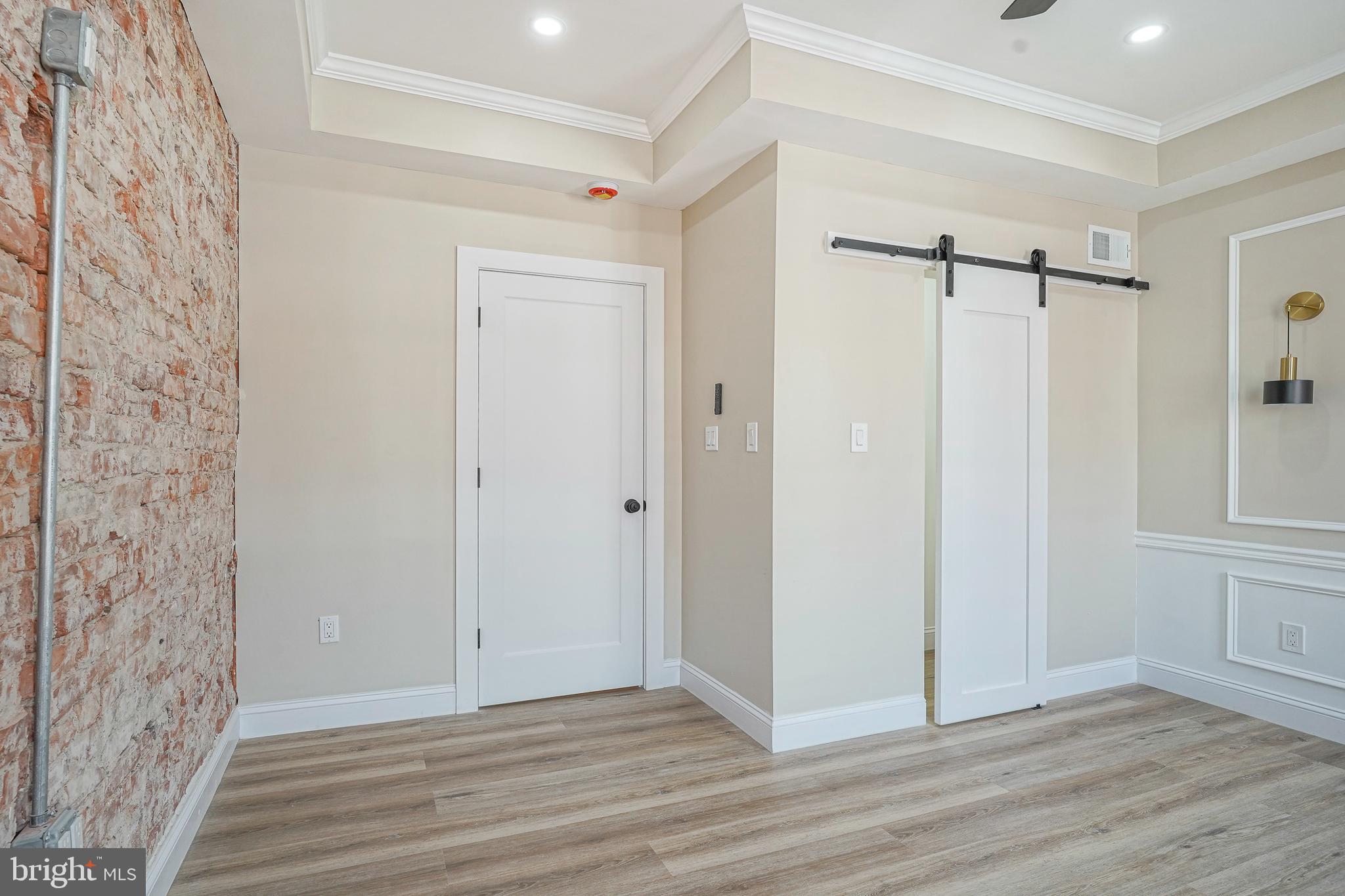 POINT BREEZE - Residential