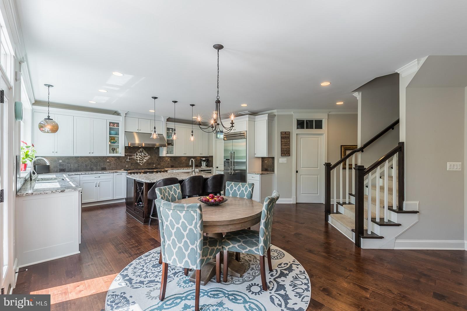 ARLINGTON - Residential