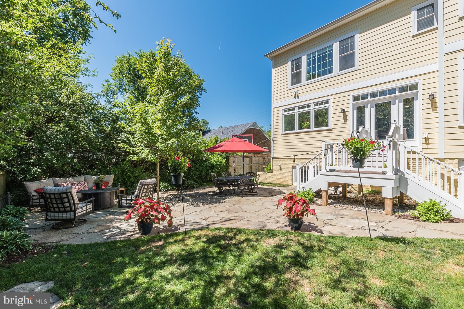 ARLINGTON - Residential