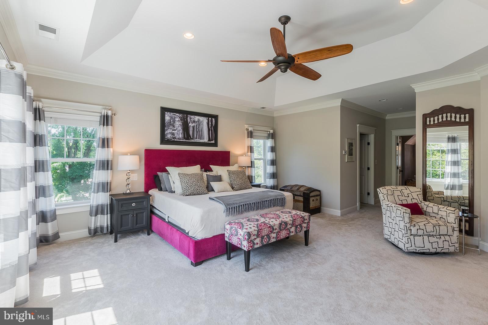 ARLINGTON - Residential