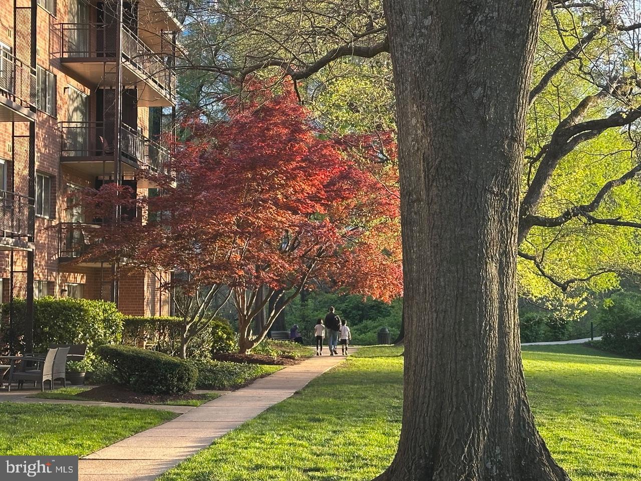 GROSVENOR PARK - Residential Lease