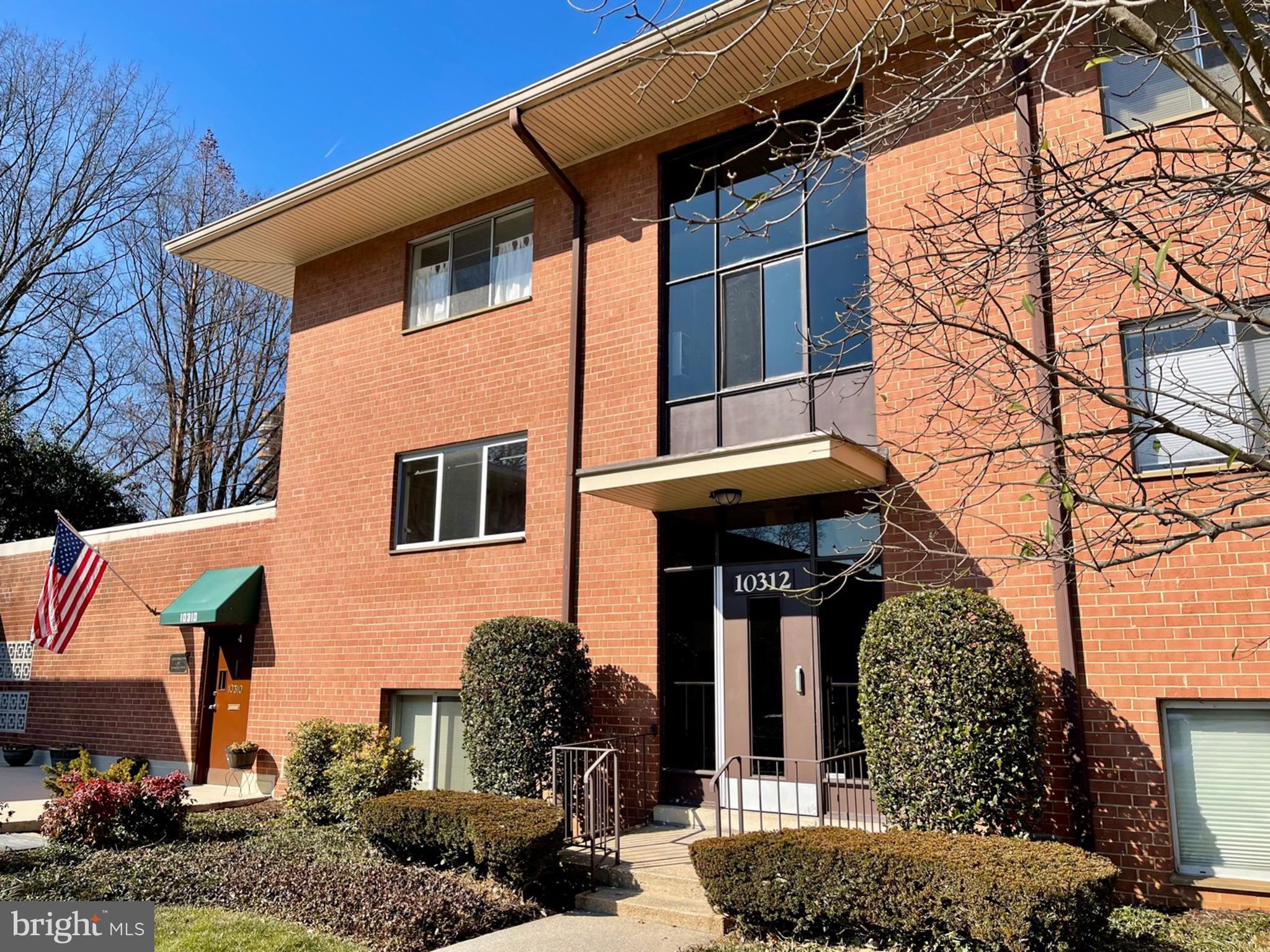 GROSVENOR PARK - Residential Lease