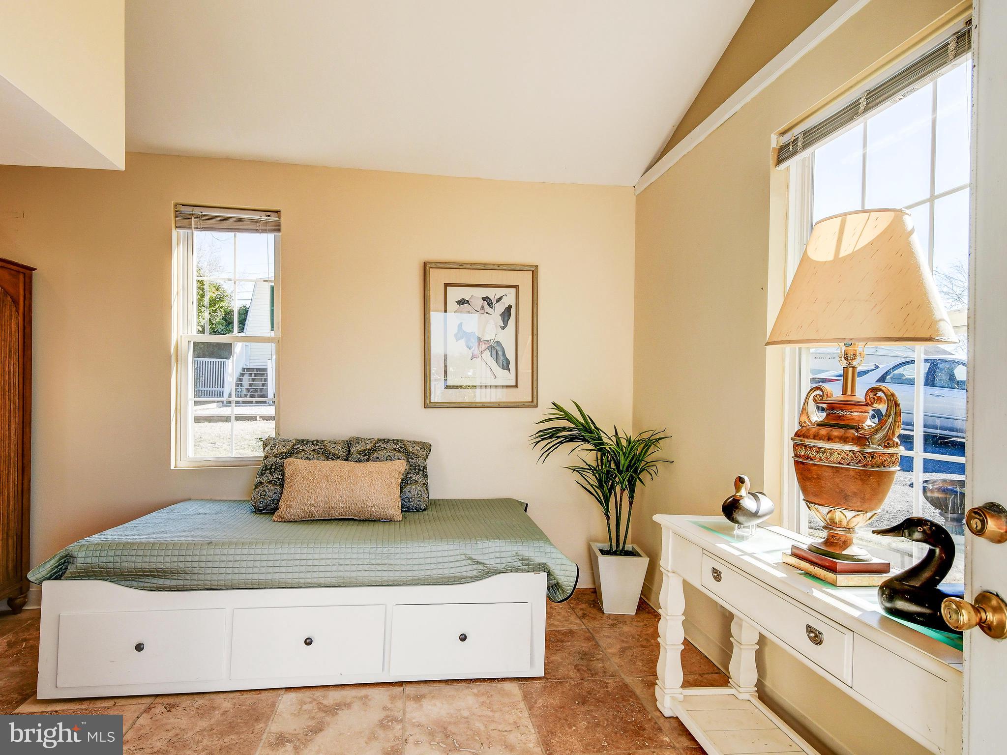 CHESAPEAKE TERRACE - Residential Lease