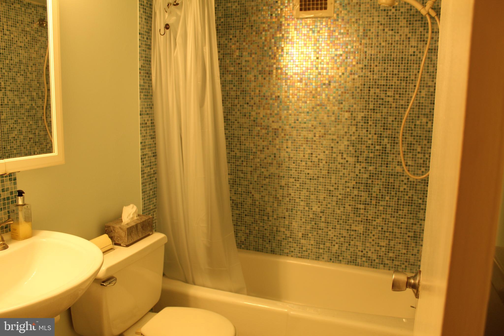 THE CARLTON - Residential Lease