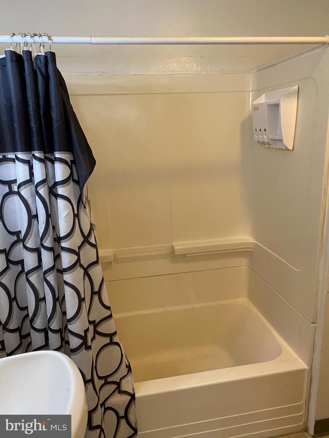 DUNDALK - Residential Lease