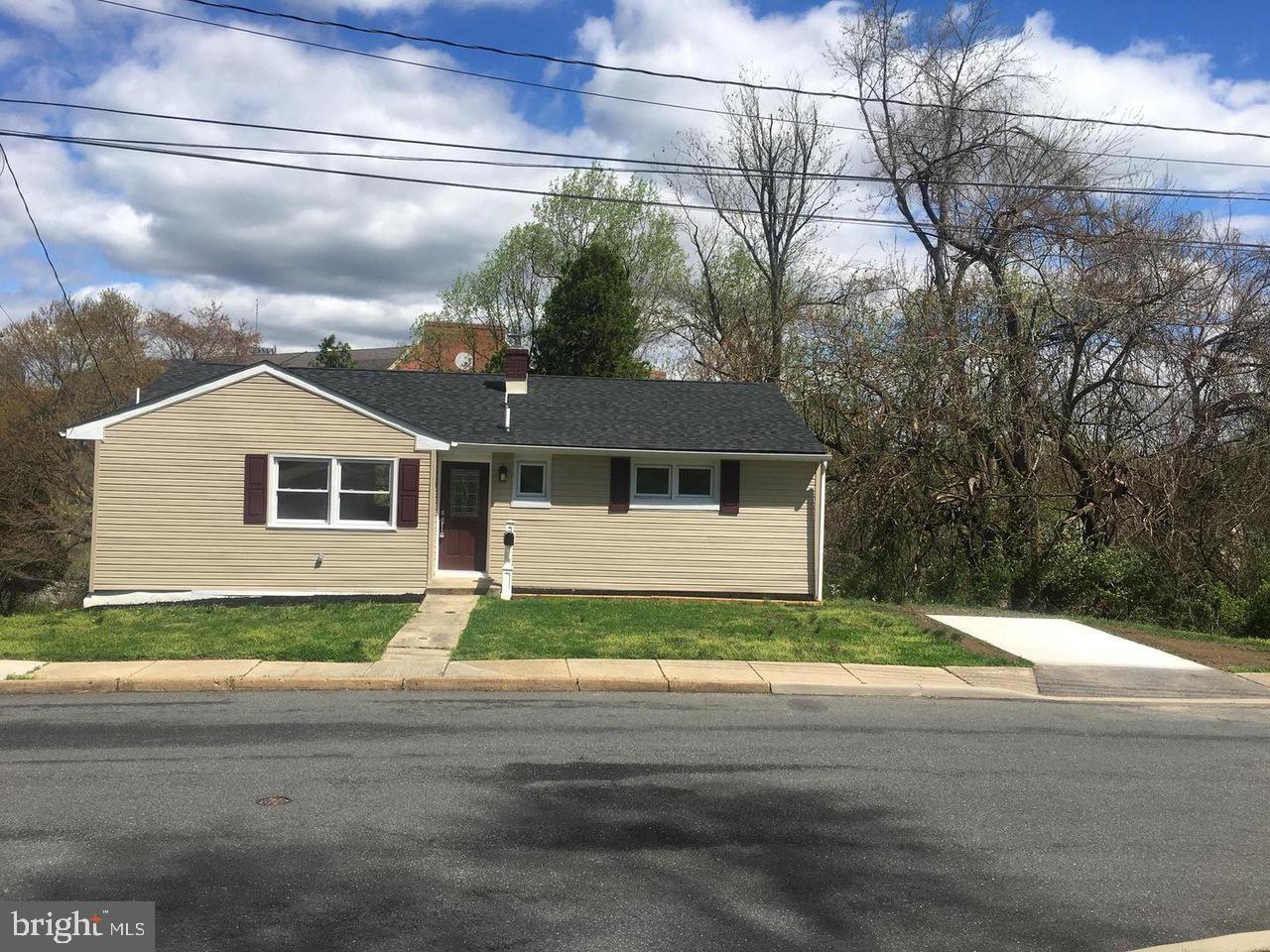 Photo 1 of 5 — 68 RAY STREET, NEWARK, DE 19711