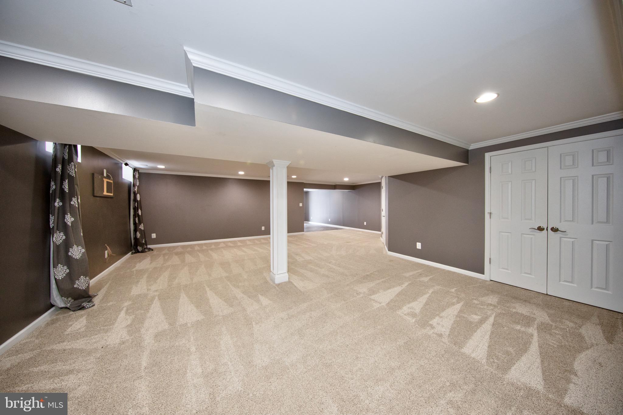 SEVEN TRAILS - Residential