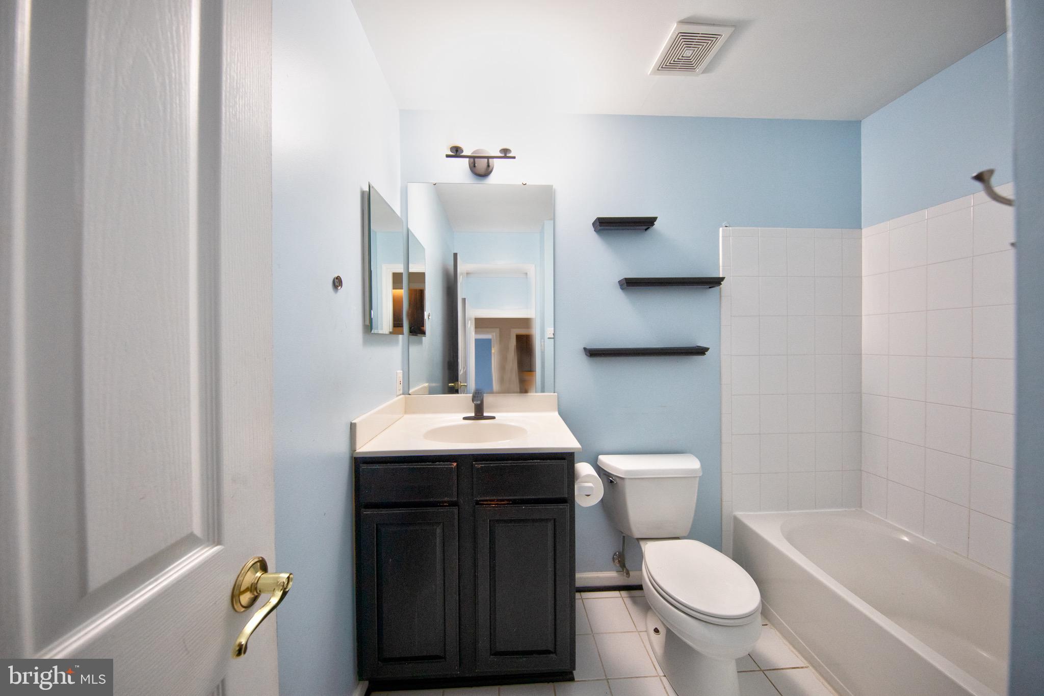 SEVEN TRAILS - Residential