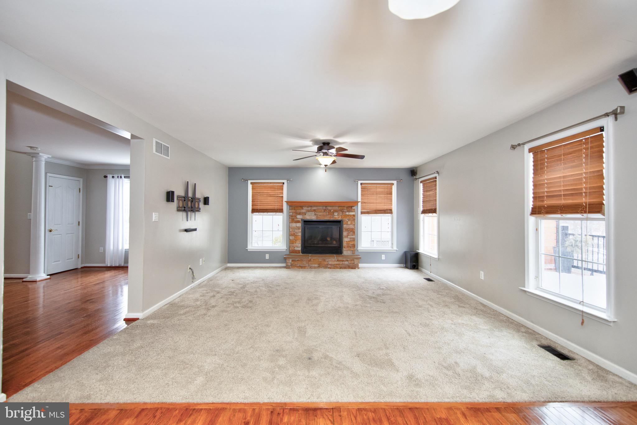 SEVEN TRAILS - Residential