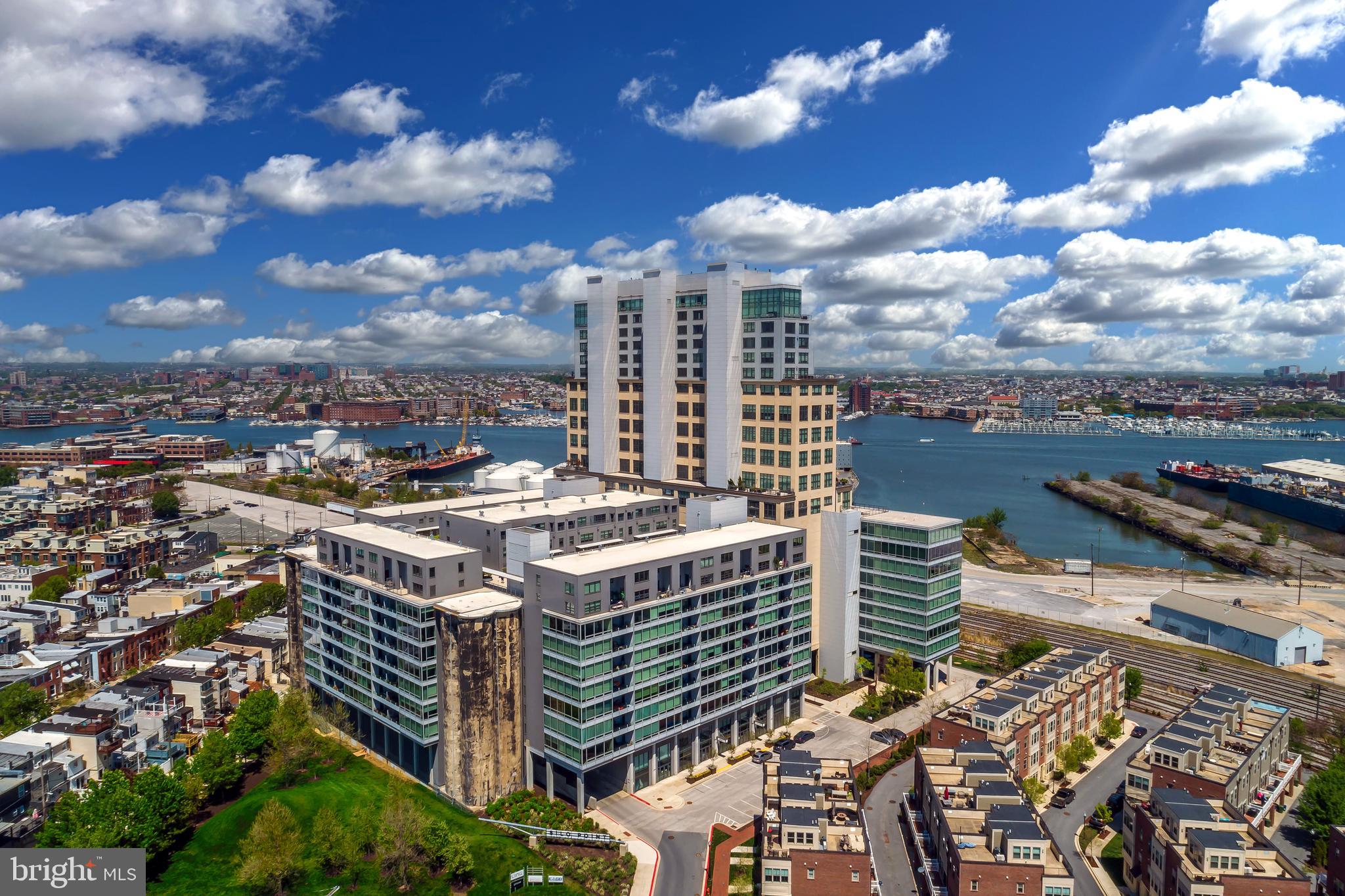 LOCUST POINT - Residential