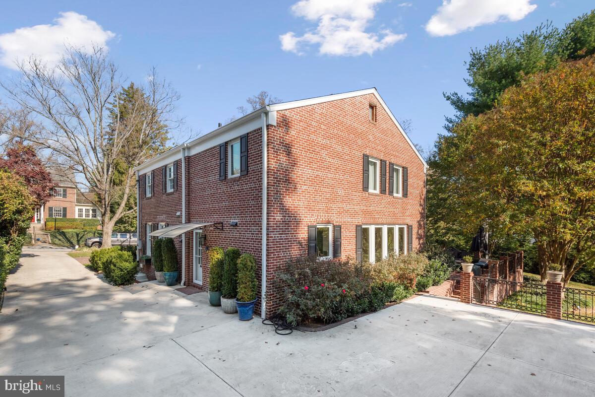 CHEVY CHASE VIEW - Residential