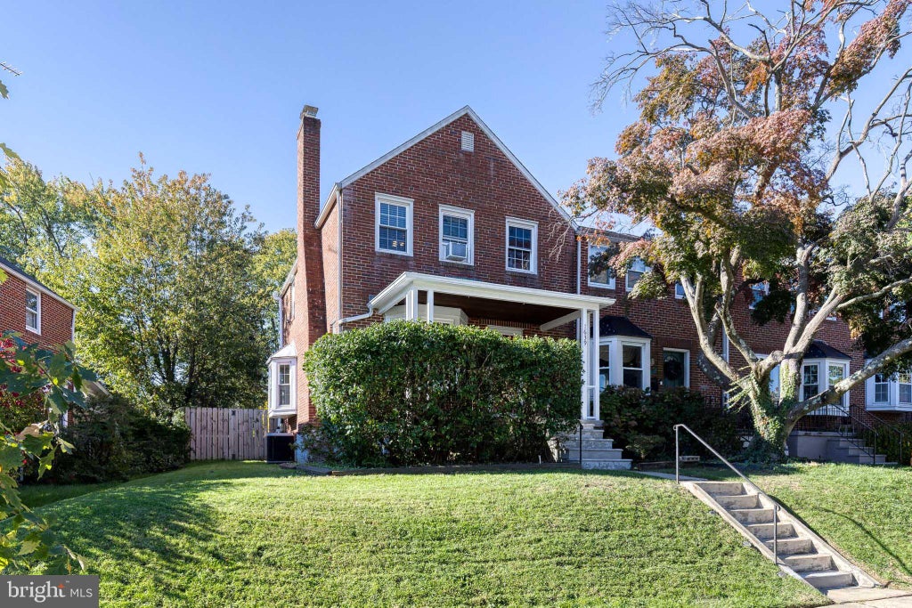 Photo of 1639 Aberdeen Road, TOWSON, MD 21286 (MLS # MDBC2179318)