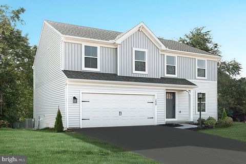 Homes For Sale - 6312 Liam Drive #LOT 40<br/> SPRING GROVE, PA 17362