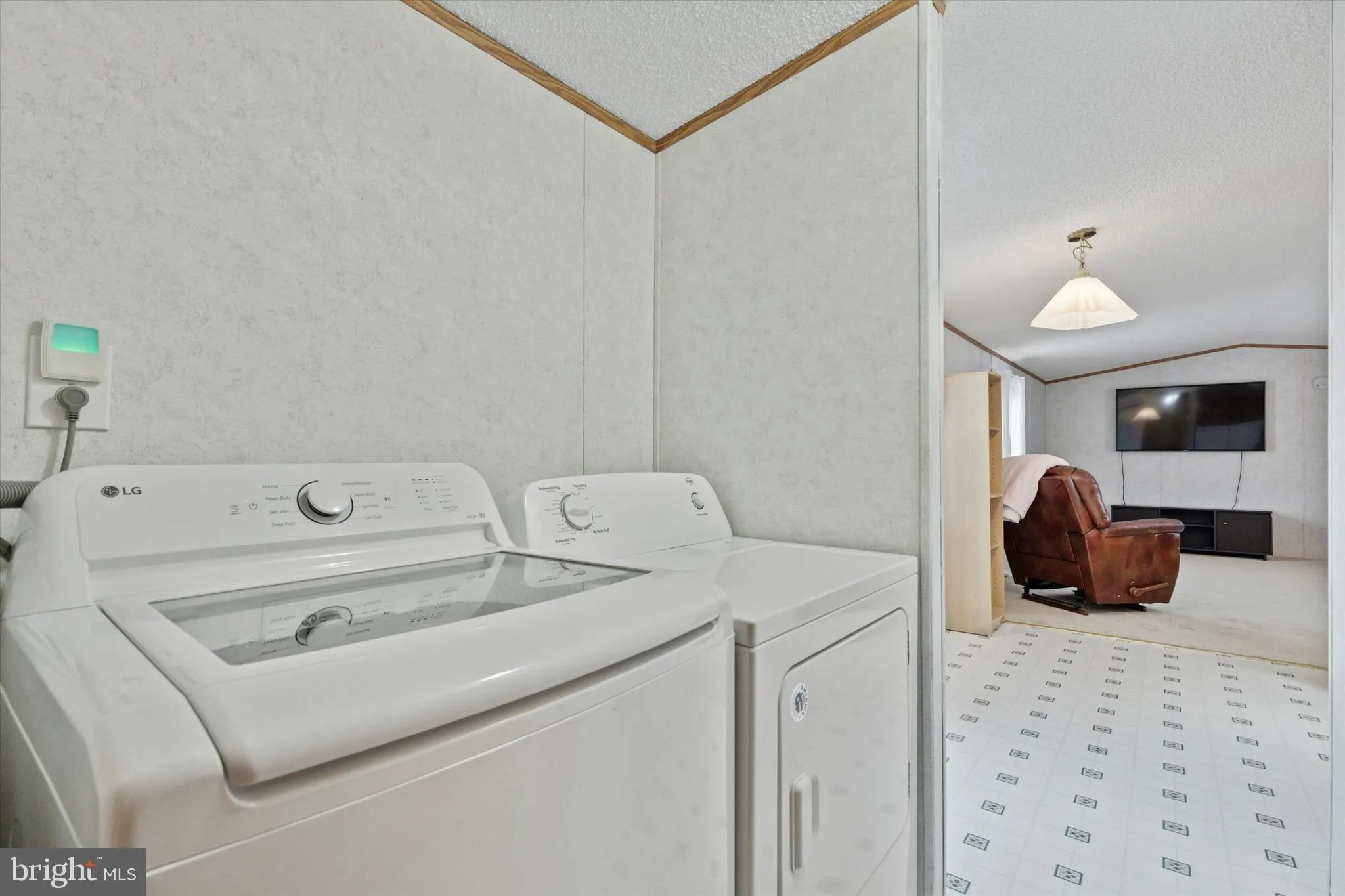 North Wales, Pennsylvania 19454, United States, 2 Bedrooms Bedrooms, ,1 BathroomBathrooms,Residential,Active,96901