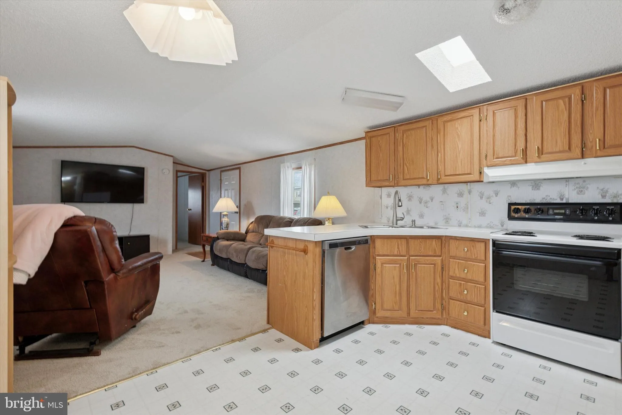 North Wales, Pennsylvania 19454, United States, 2 Bedrooms Bedrooms, ,1 BathroomBathrooms,Residential,Active,96901