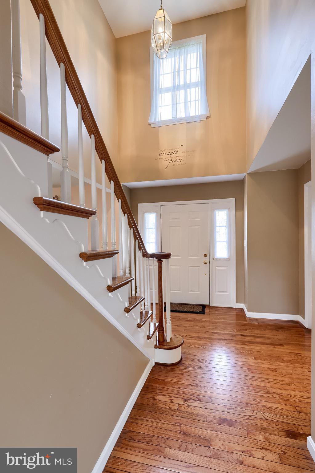 5788 GLEN OAKS DRIVE