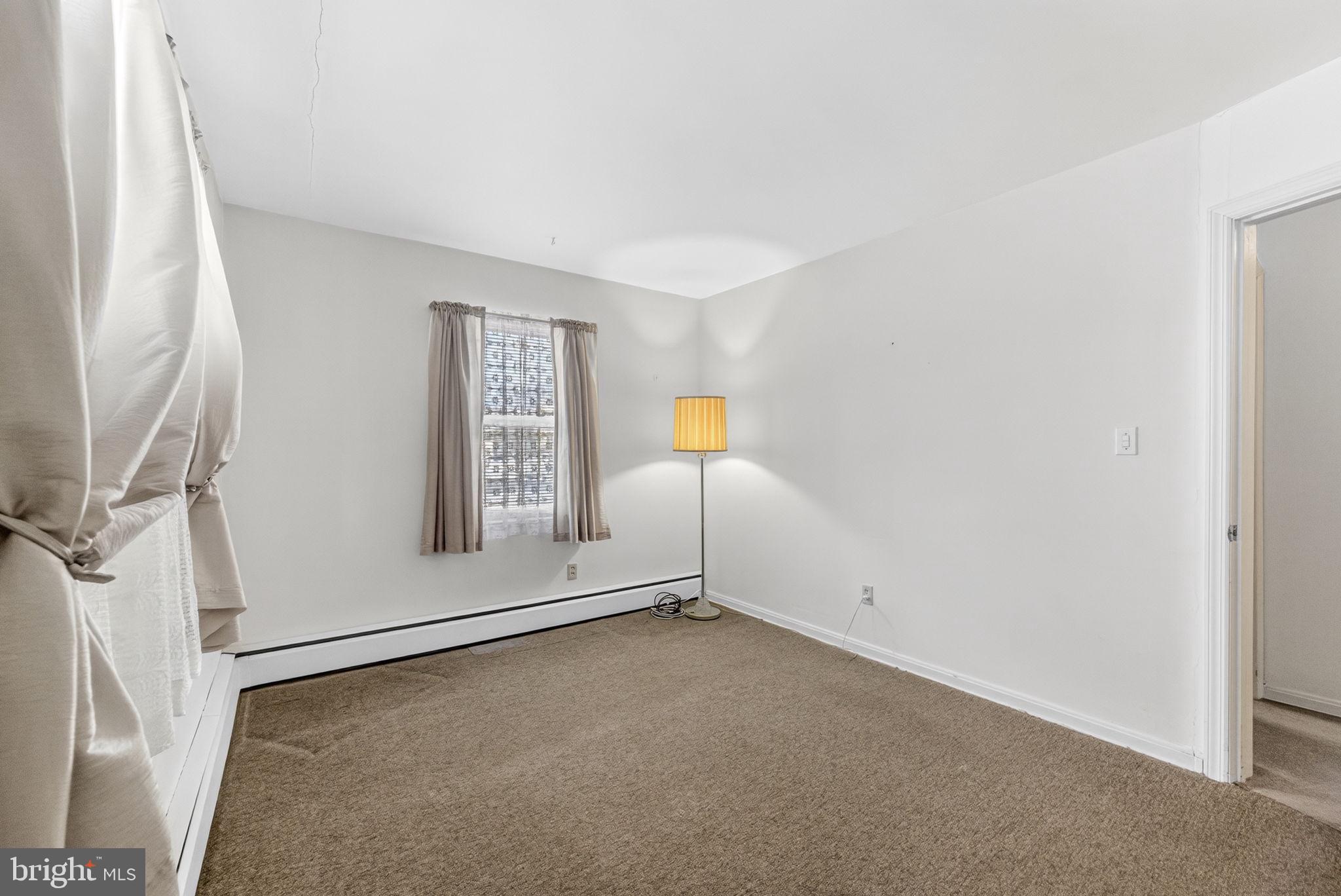 PARKSIDE COURTS - Residential