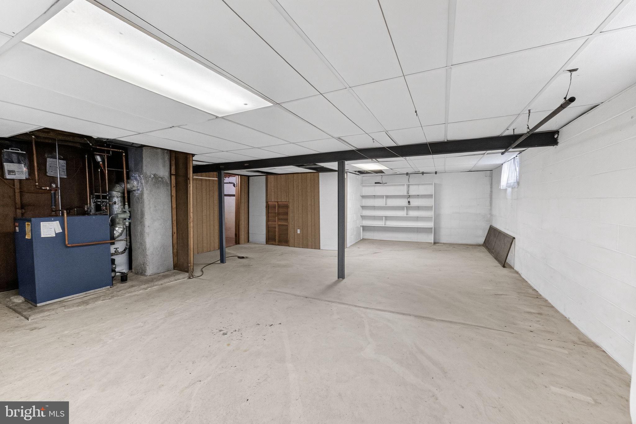 PARKSIDE COURTS - Residential