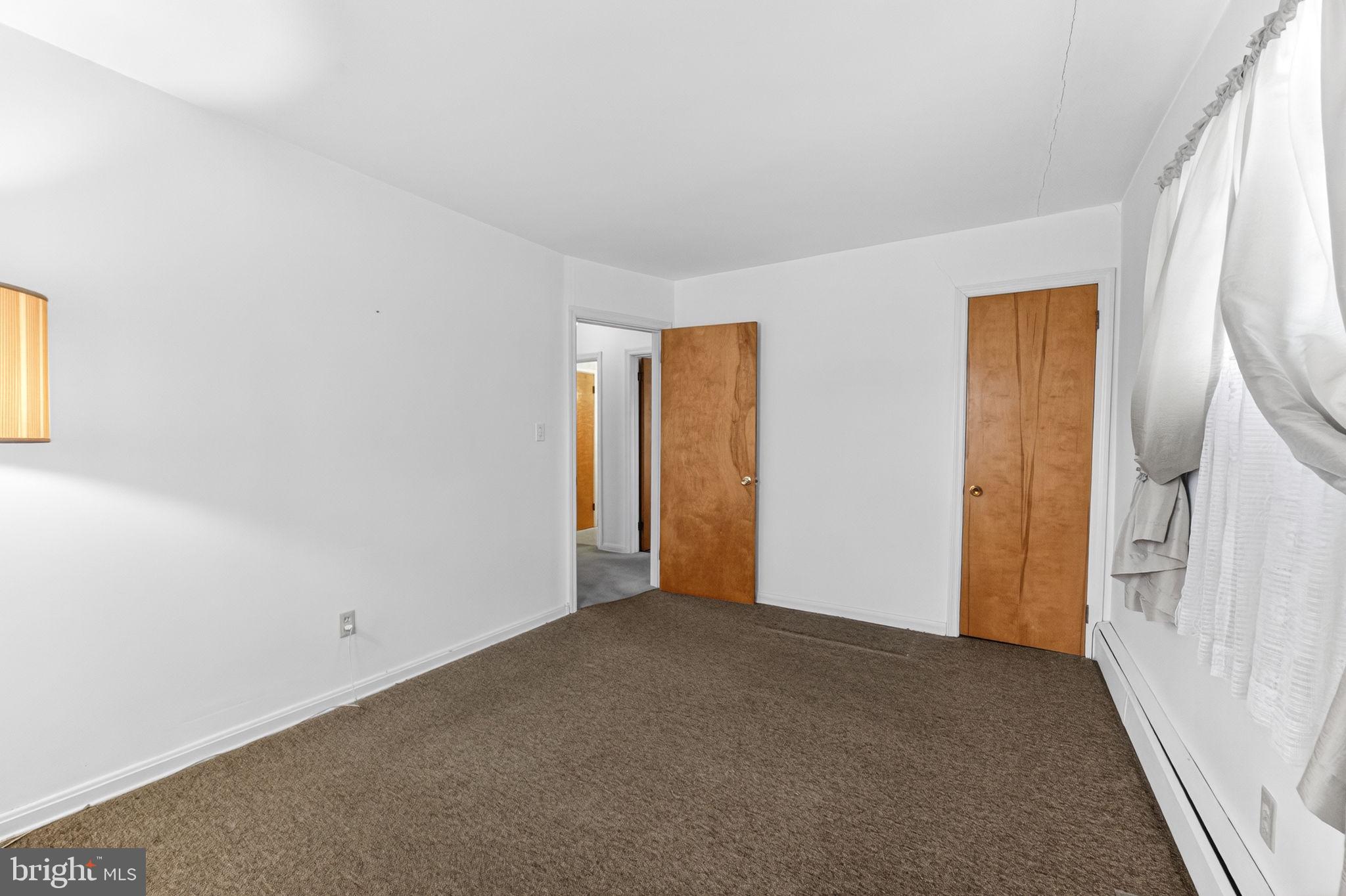 PARKSIDE COURTS - Residential