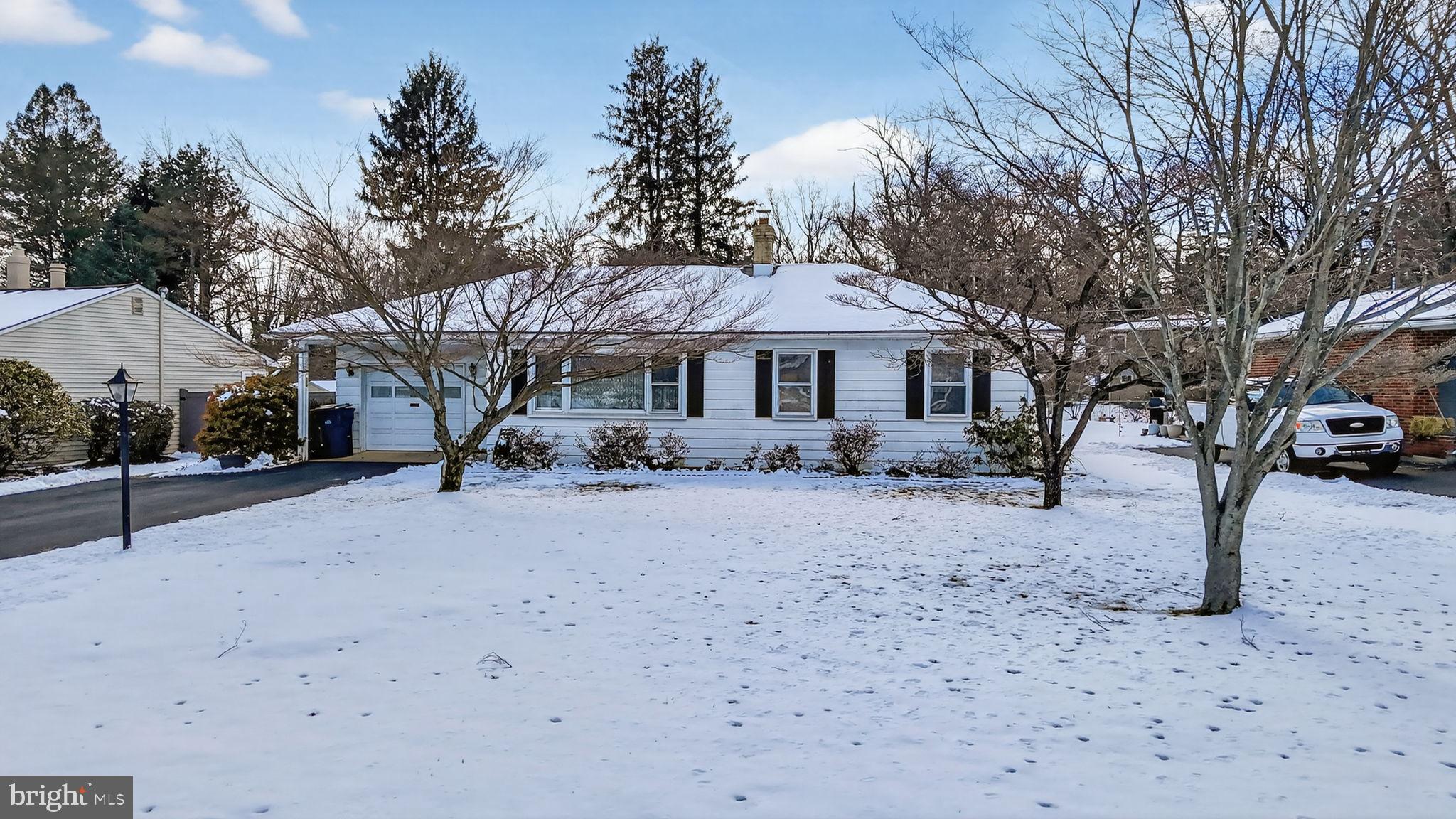 PARKSIDE COURTS - Residential