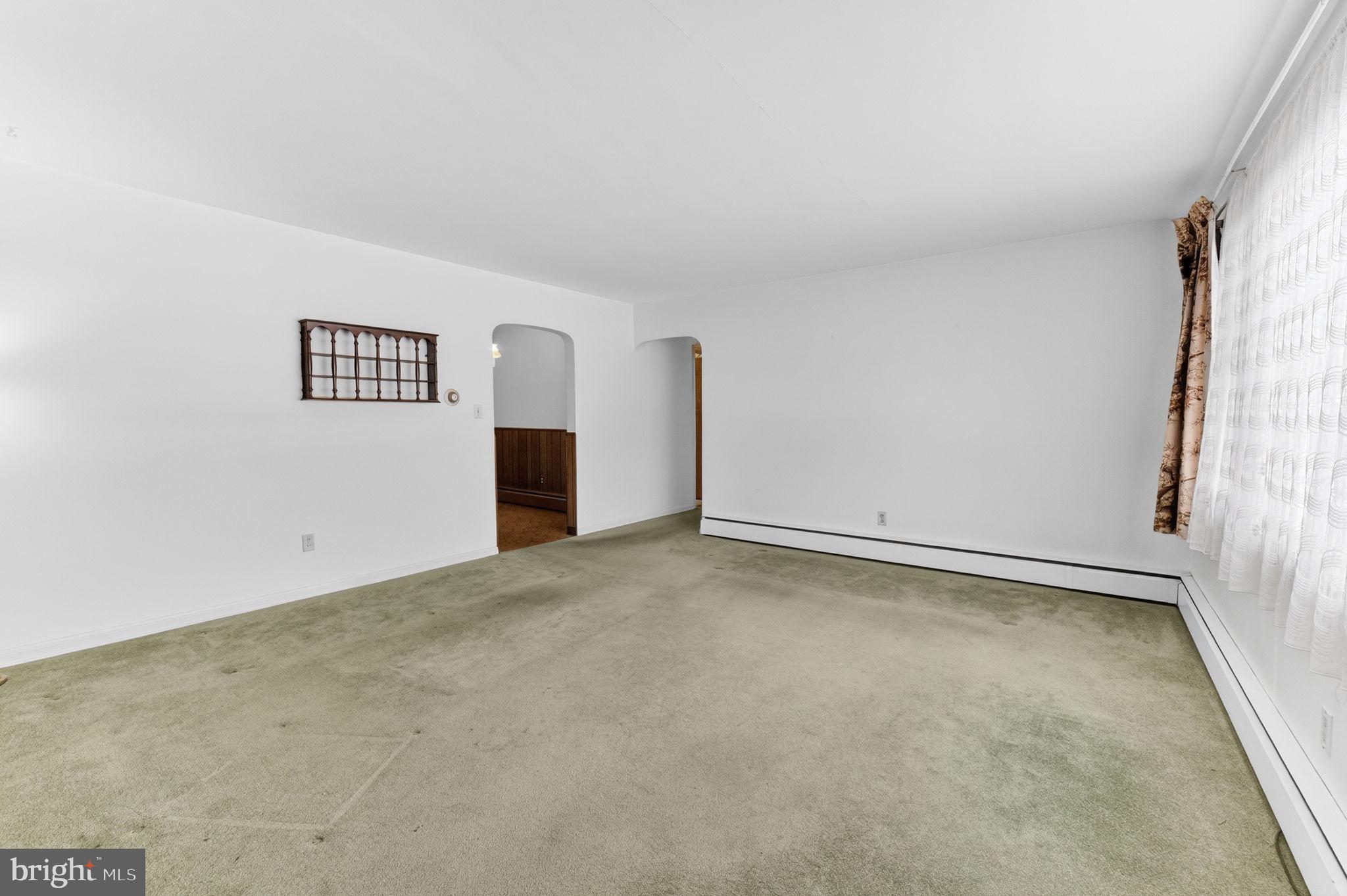 PARKSIDE COURTS - Residential