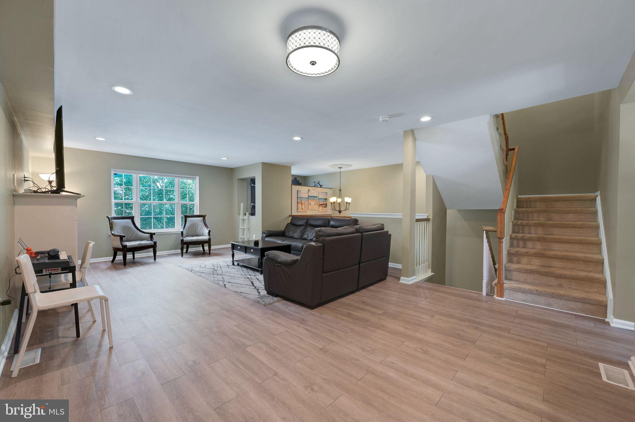 97 HUNT CLUB DRIVE