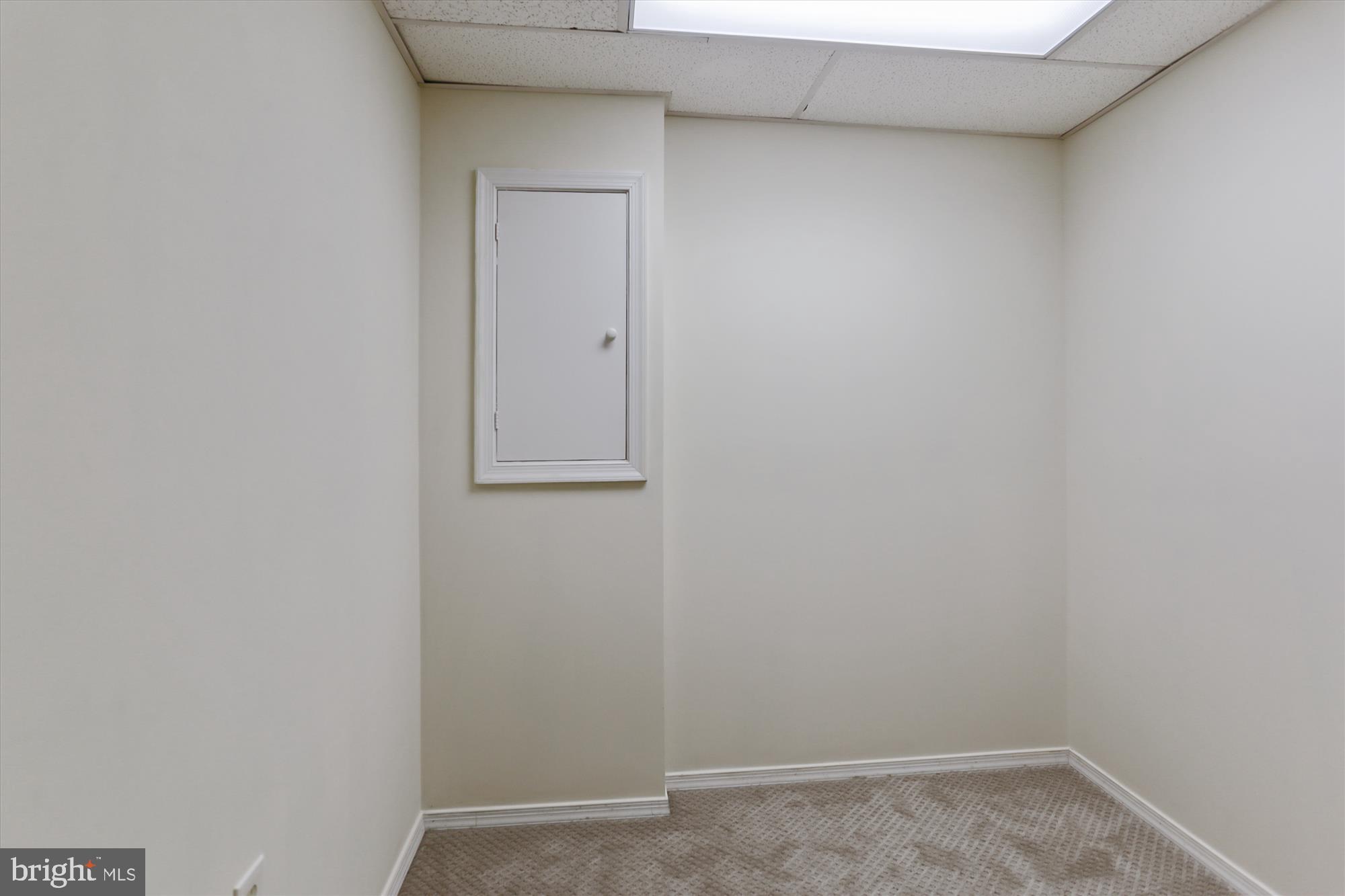 ORCHARD PLACE - Residential Lease