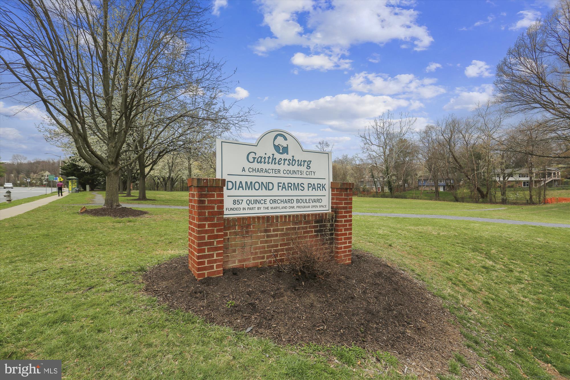 ORCHARD PLACE - Residential Lease