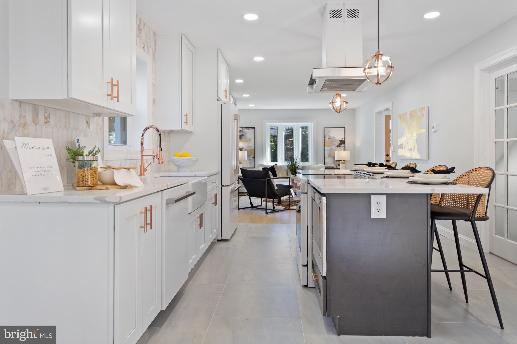 WOODSIDE FOREST - Residential