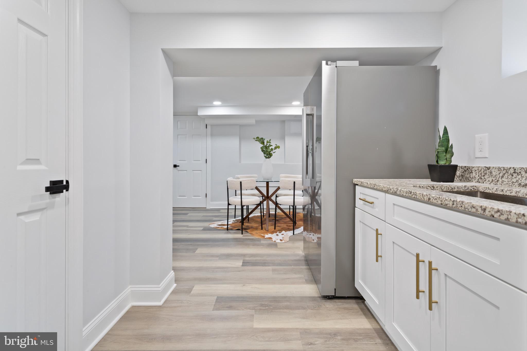 WOODSIDE FOREST - Residential