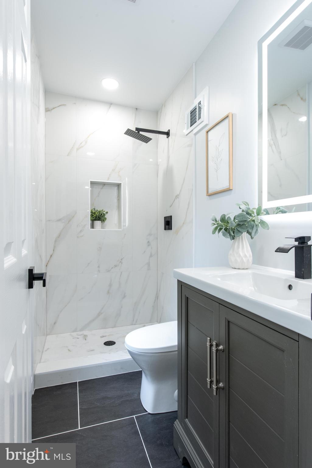 WOODSIDE FOREST - Residential