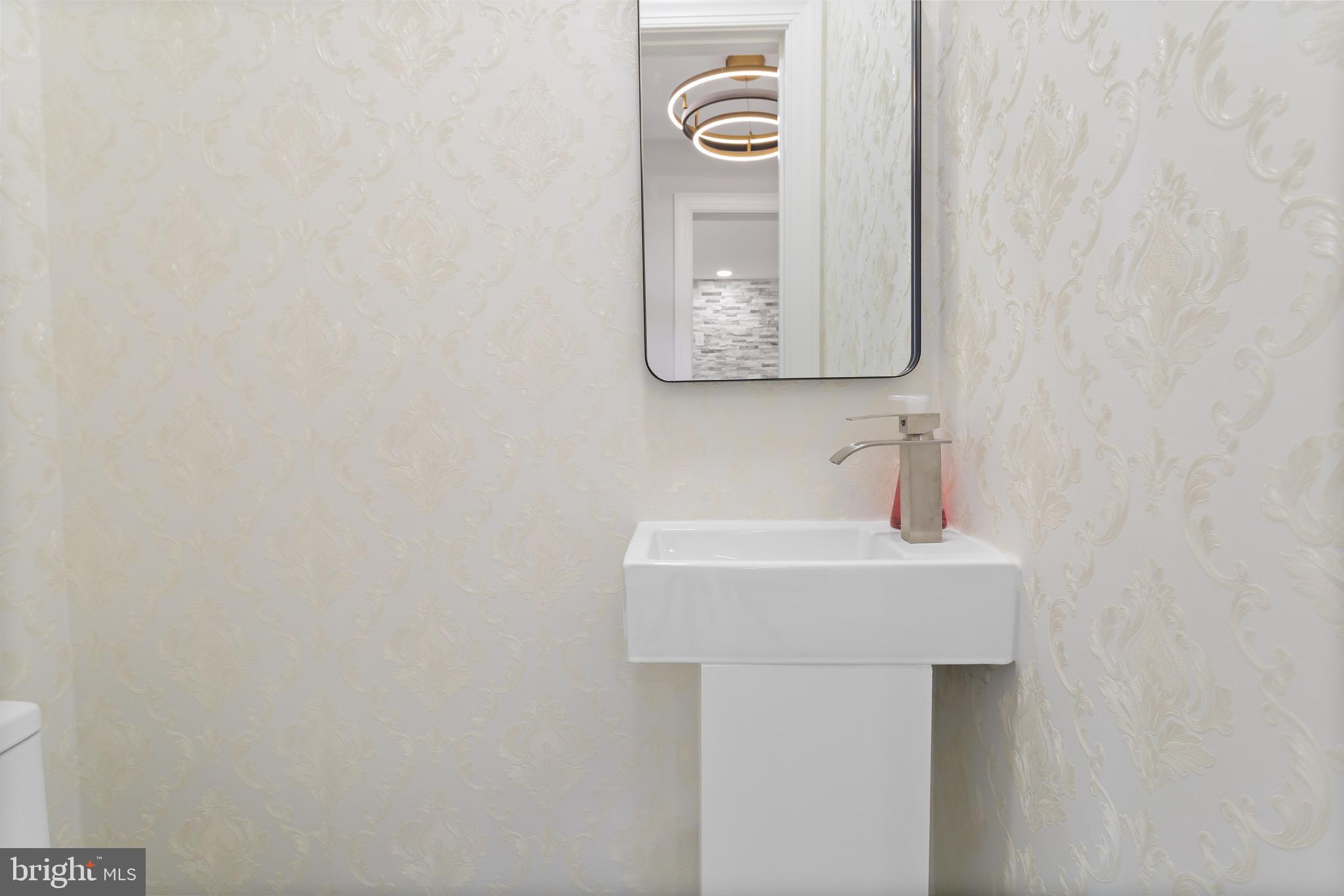 WOODSIDE FOREST - Residential