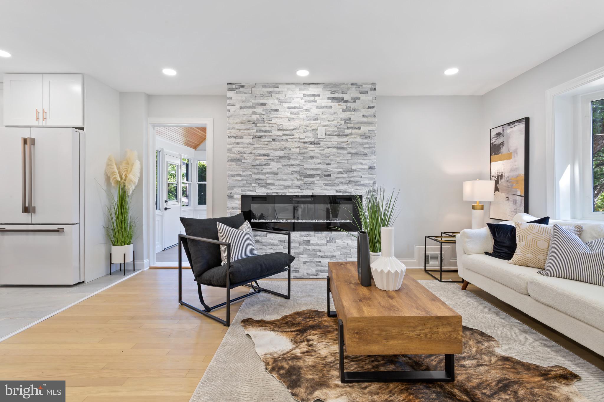 617 GREENBRIER DRIVE