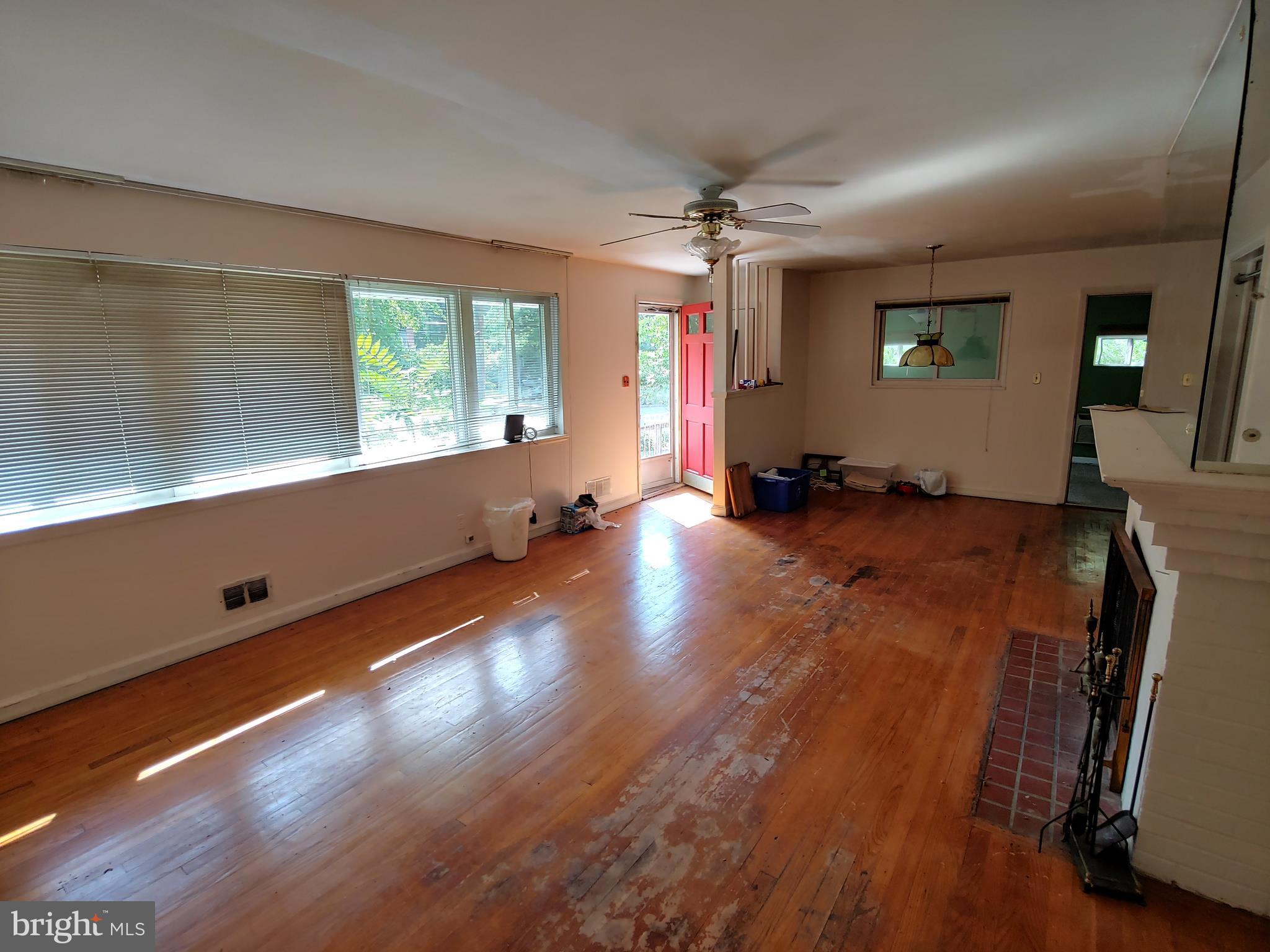 UNIVERSITY PARK - Residential