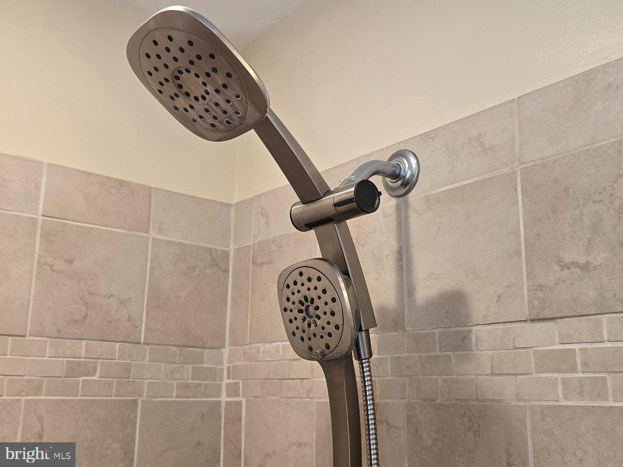 SPRING MILL FARMS - Residential