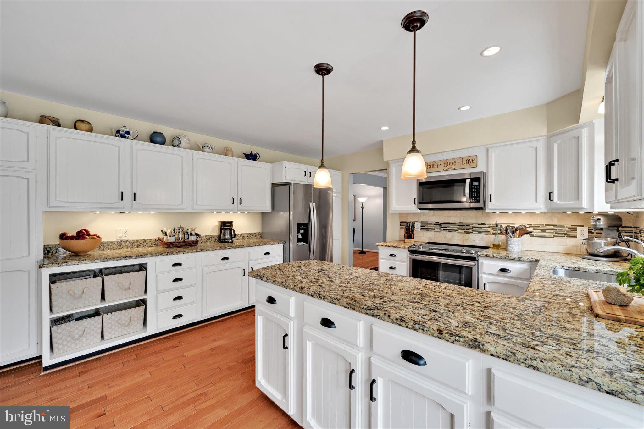 SPRING MILL FARMS - Residential