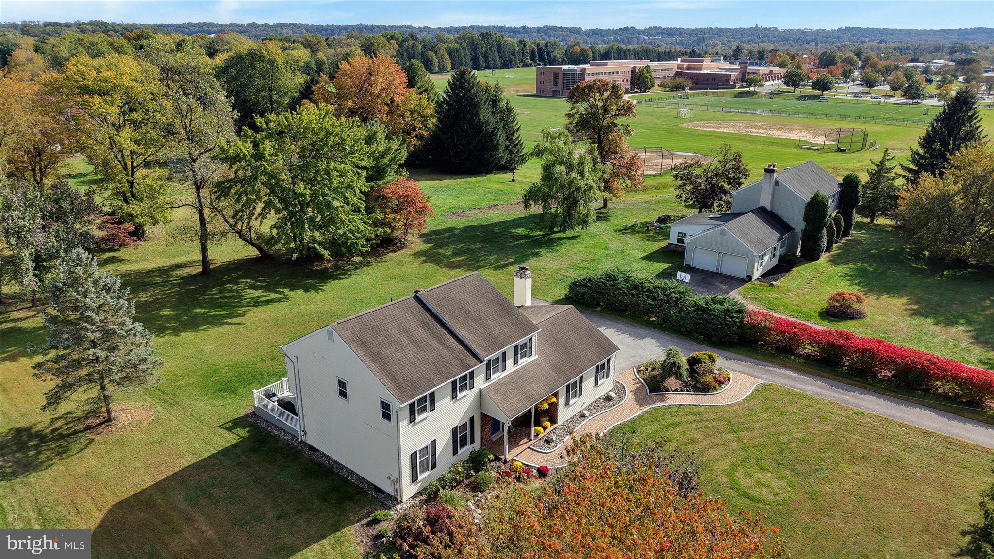 SPRING MILL FARMS - Residential