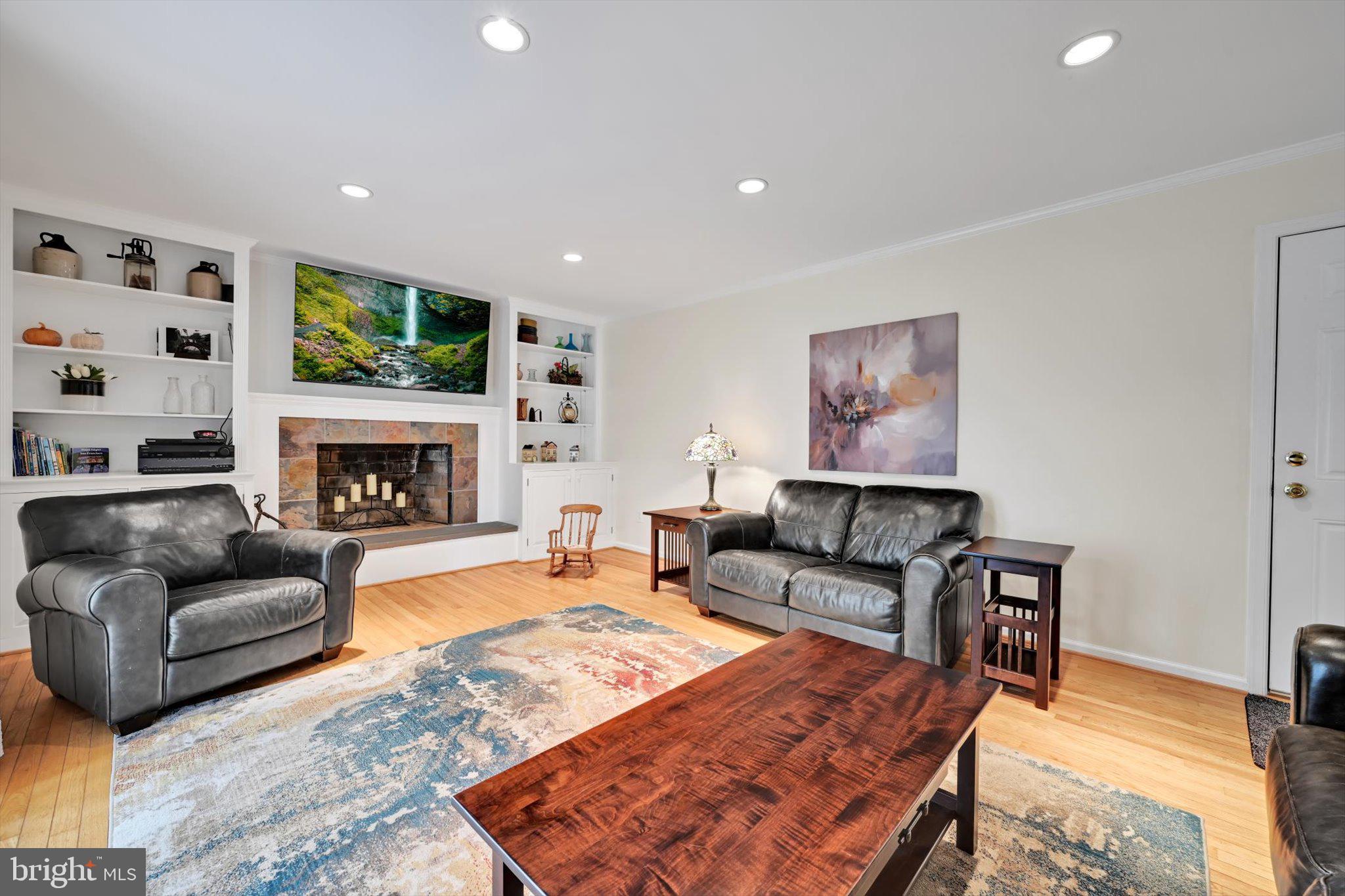 SPRING MILL FARMS - Residential