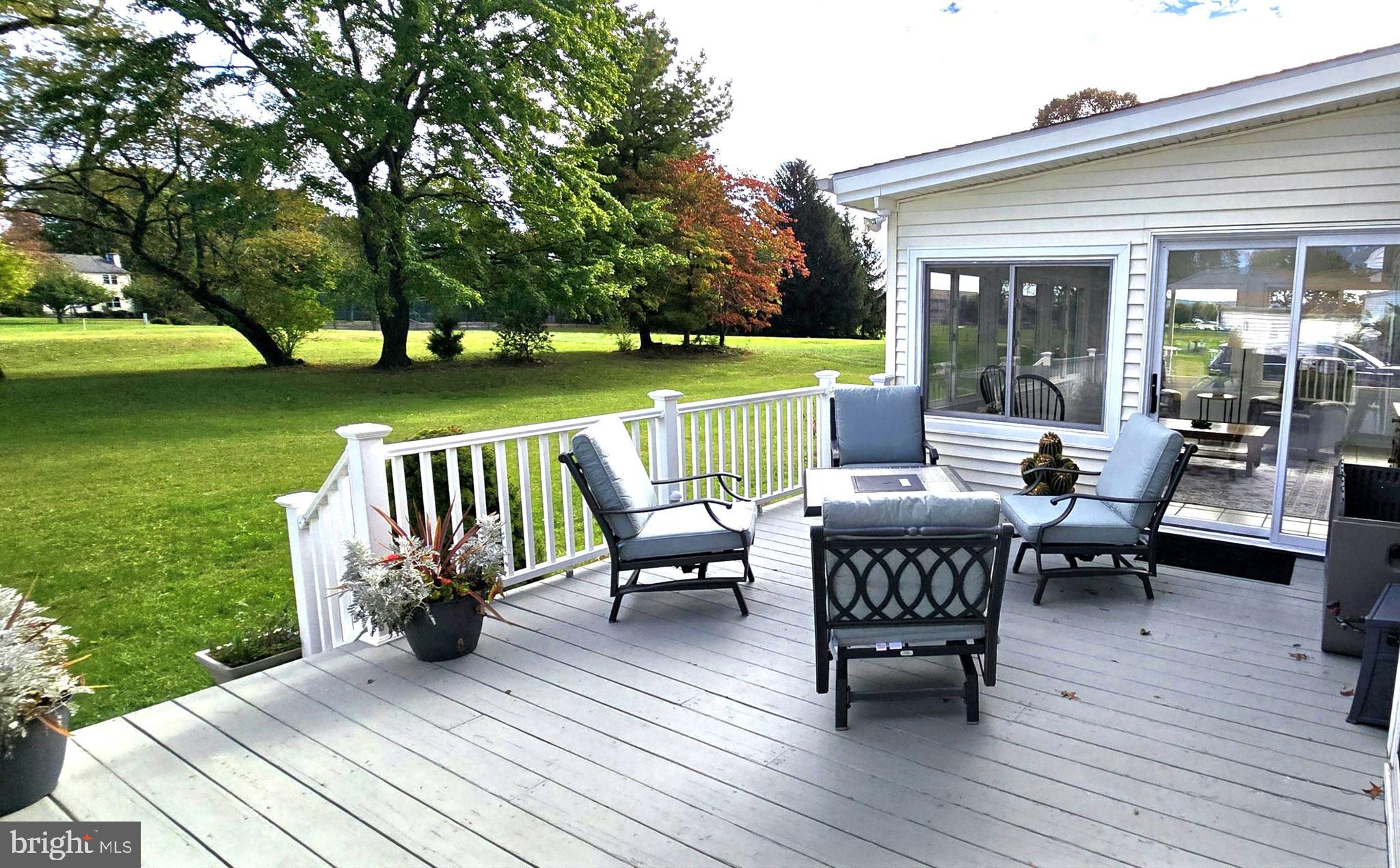 SPRING MILL FARMS - Residential