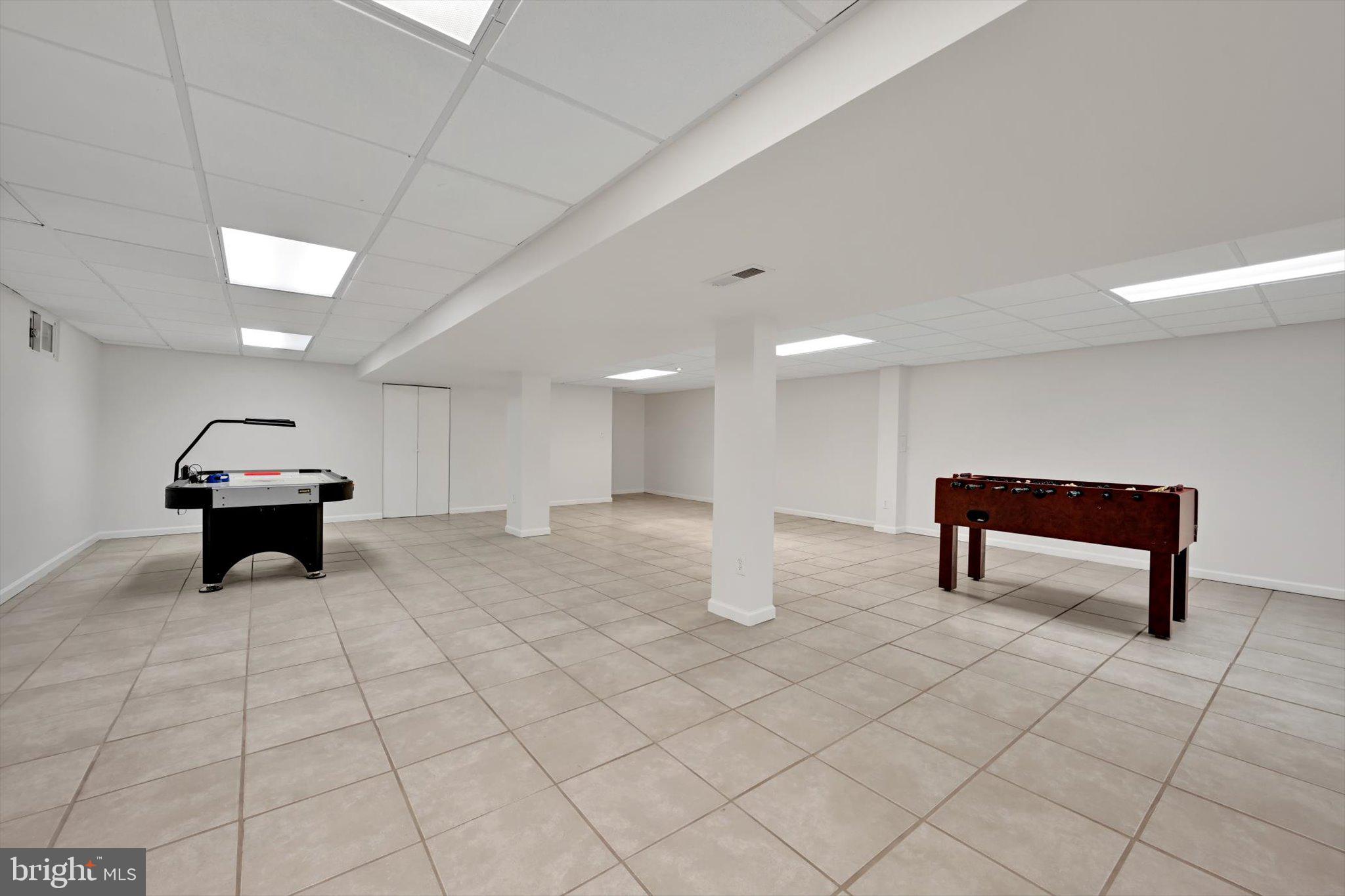 SPRING MILL FARMS - Residential