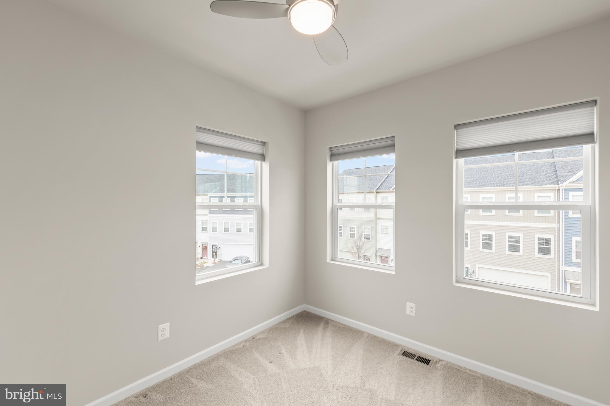 SNOWDEN BRIDGE - Residential Lease