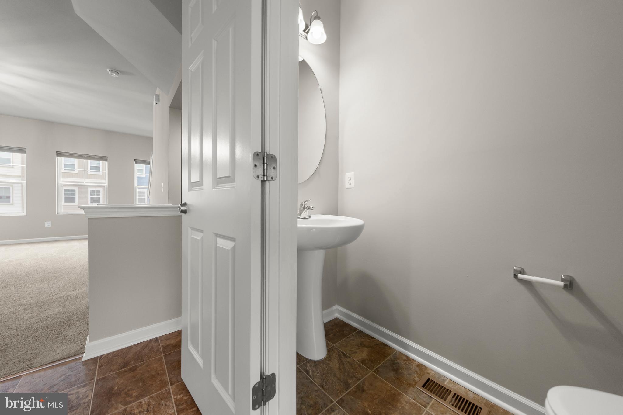 SNOWDEN BRIDGE - Residential Lease