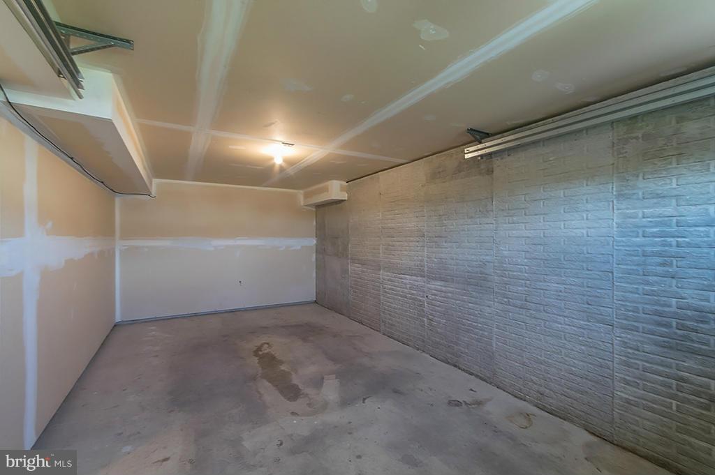 WILDFLOWER RIDGE - Residential