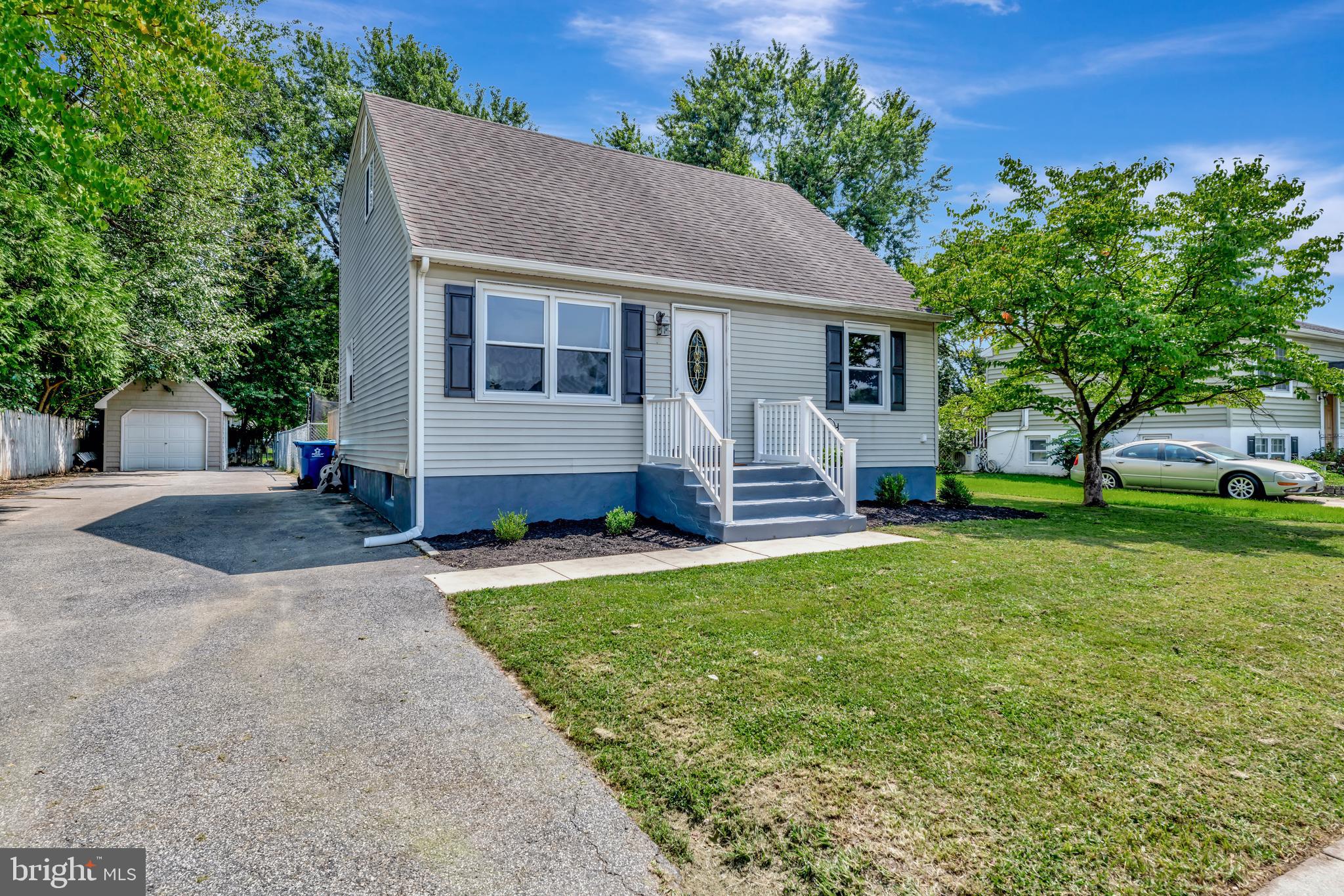 TRINITY VILLAGE - Residential